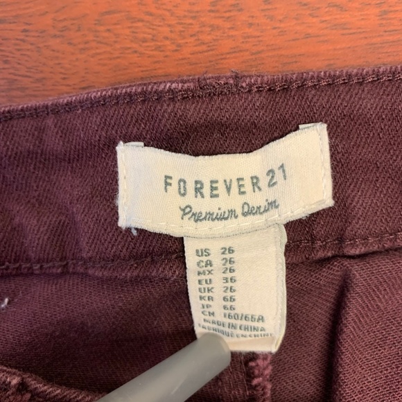 Forever 21 Pocket Stud Jeans - Picture 6 of 6